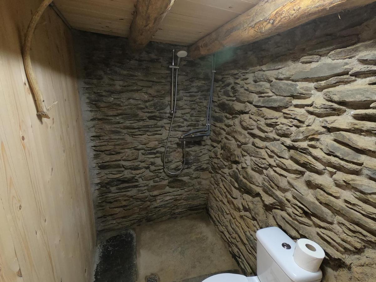 Bordes Pirineu, Costuix Hotell Areu Exteriör bild